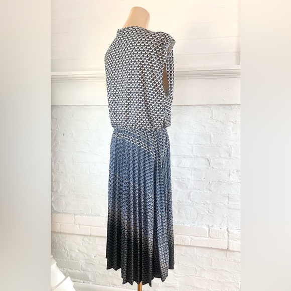 Ted Baker Leilann Masquerade Pleated Midi Dress Faux Wrap Geometric Pattern - Picture 9 of 15